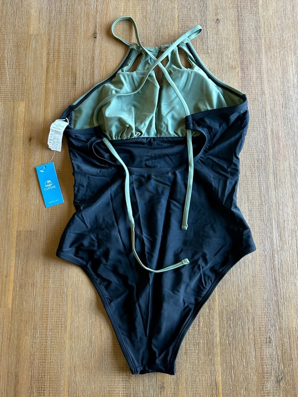 CUPSHE One-Piece High Neck Tummy Control Swimsuit - Picture 7 of 9